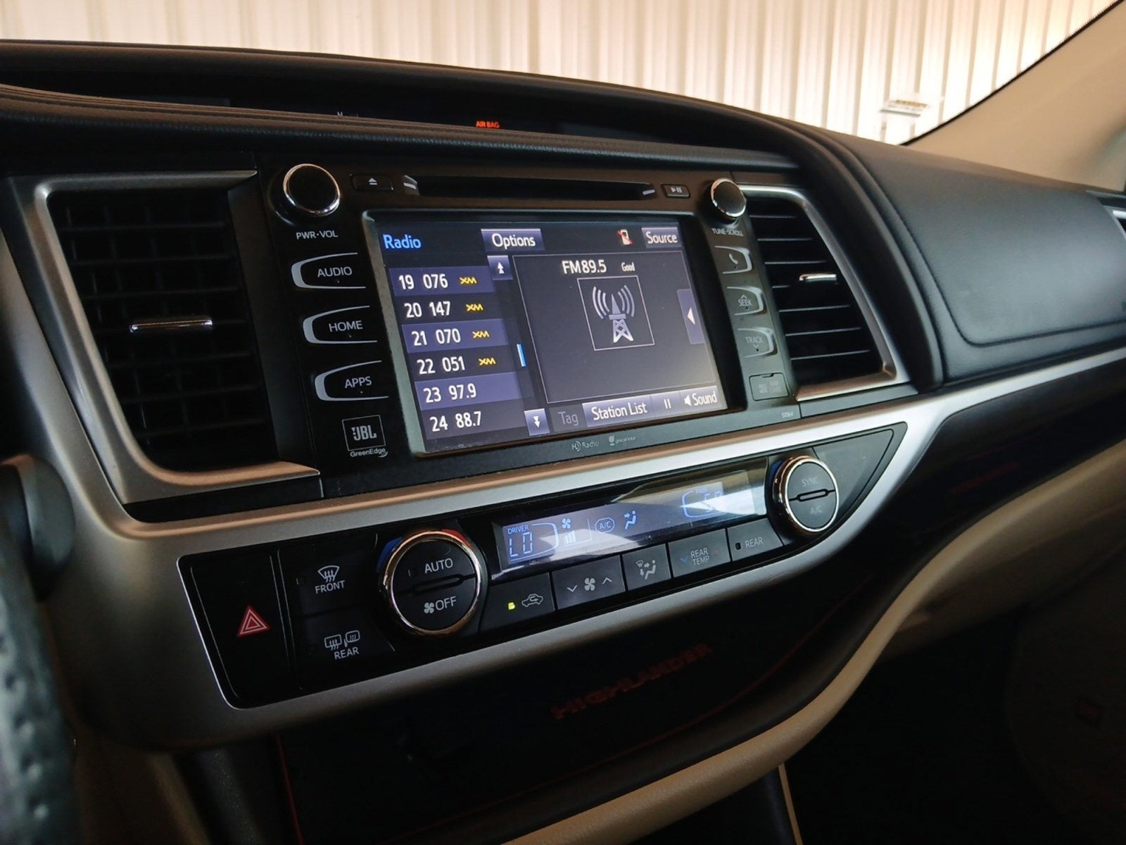 2015 Toyota Highlander Limited Platinum V6