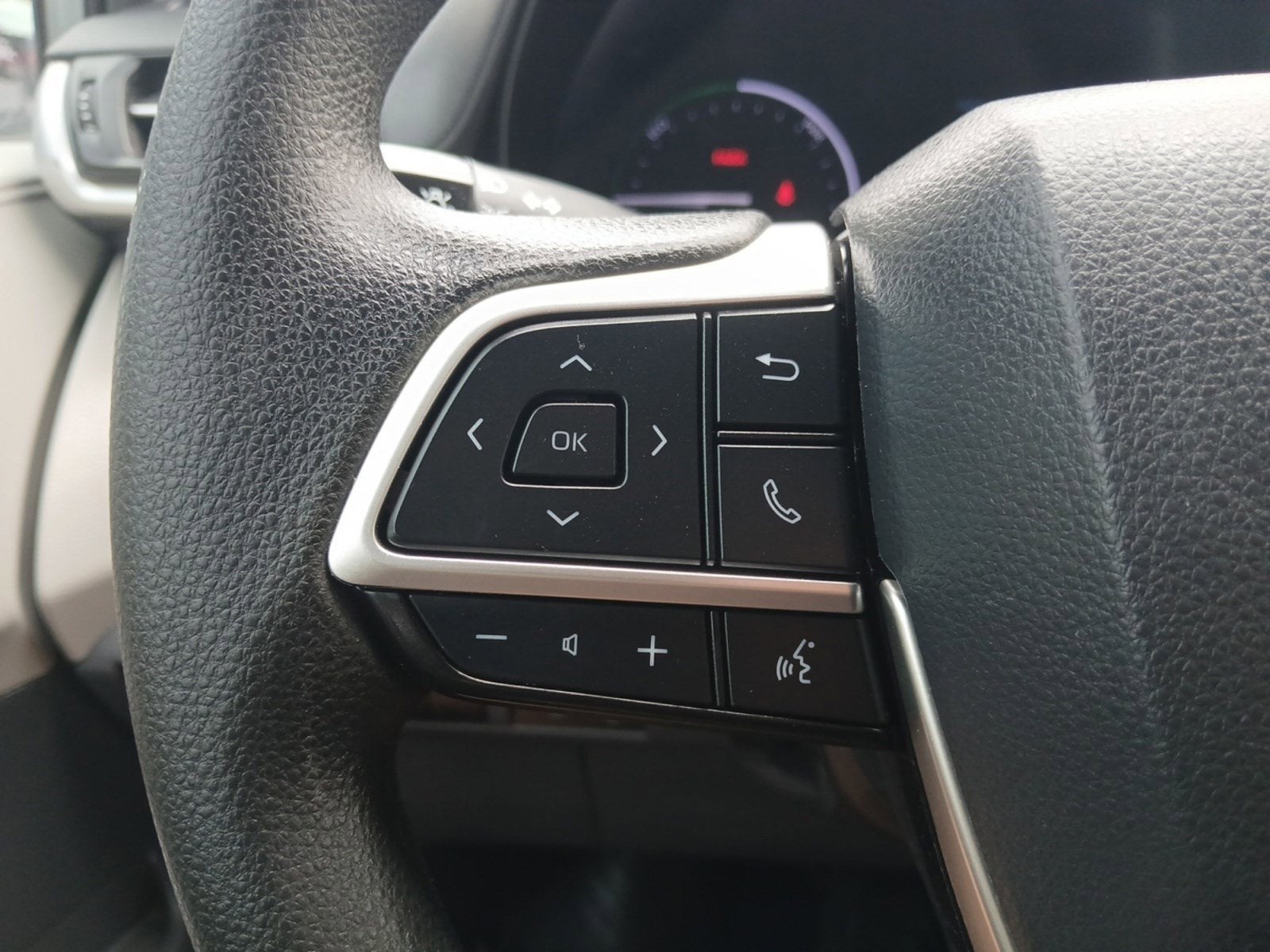 2021 Toyota Sienna LE 8 PASSENGER & AUTO LATCH LIFTGATE
