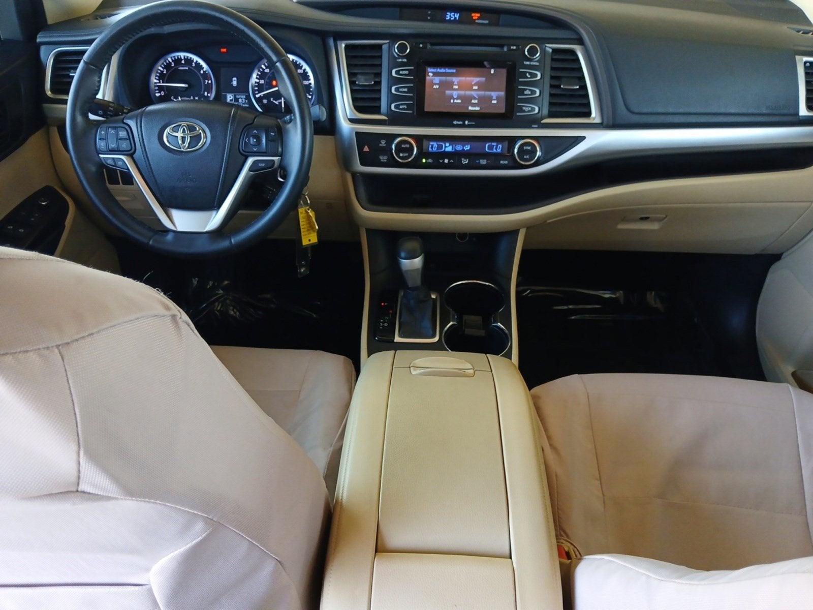 2014 Toyota Highlander LE Plus V6 W/ BACK-UP CAMERA & CRUISE CONTROL