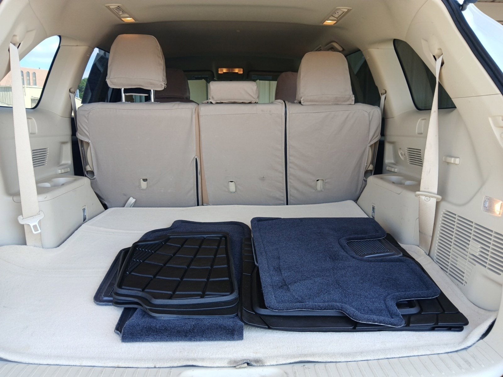 2014 Toyota Highlander LE Plus V6 W/ BACK-UP CAMERA & CRUISE CONTROL