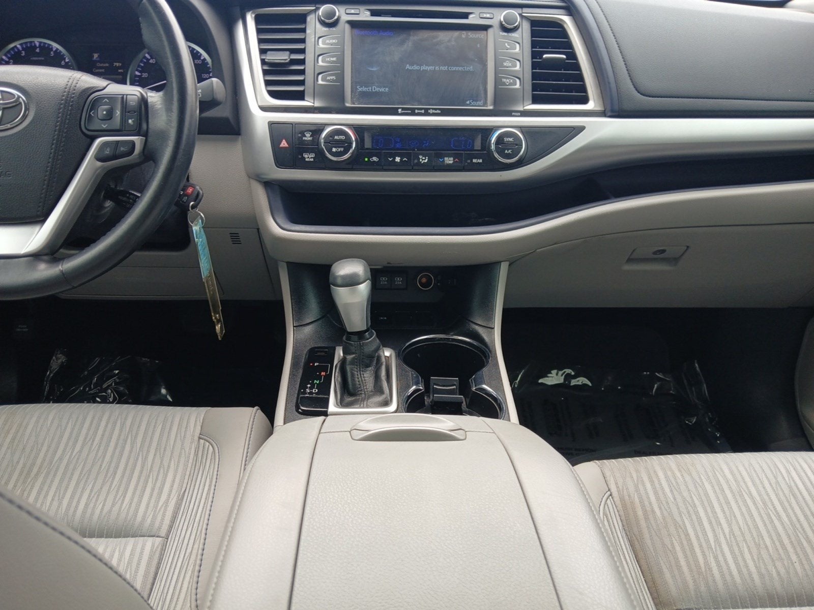 2017 Toyota Highlander LE Plus