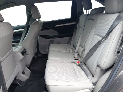 2017 Toyota Highlander LE Plus