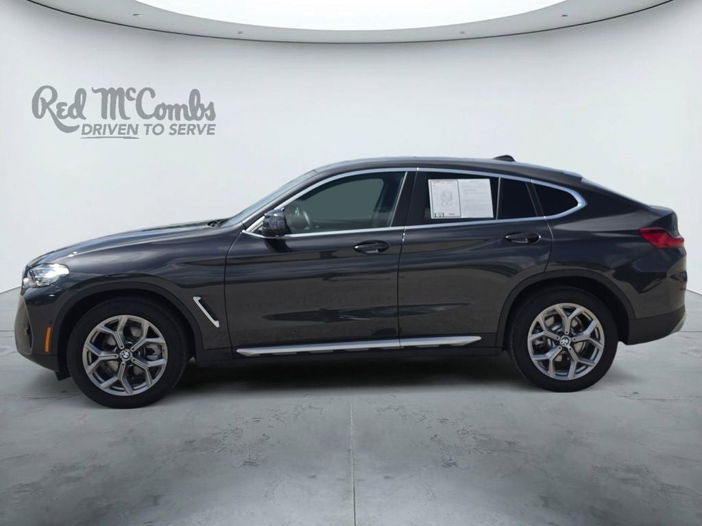 2025 BMW X4 xDrive30i