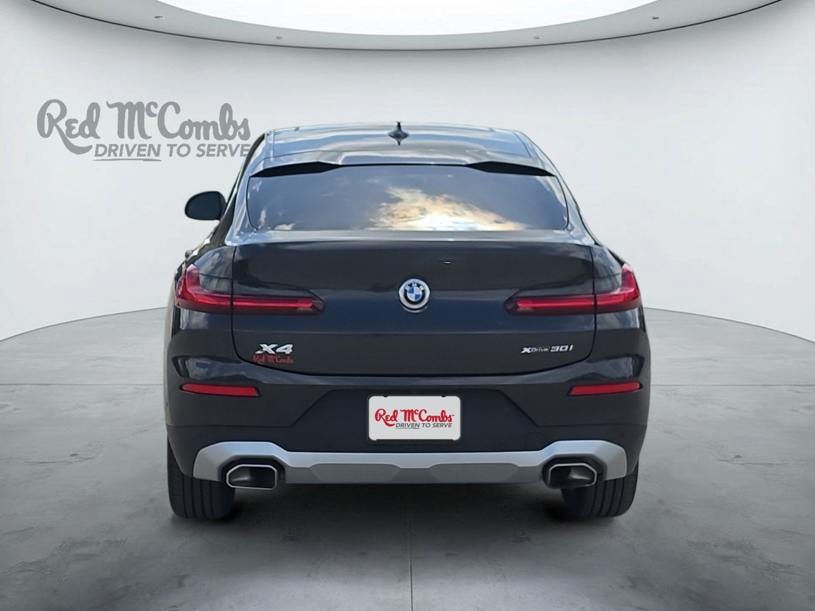 2025 BMW X4 xDrive30i