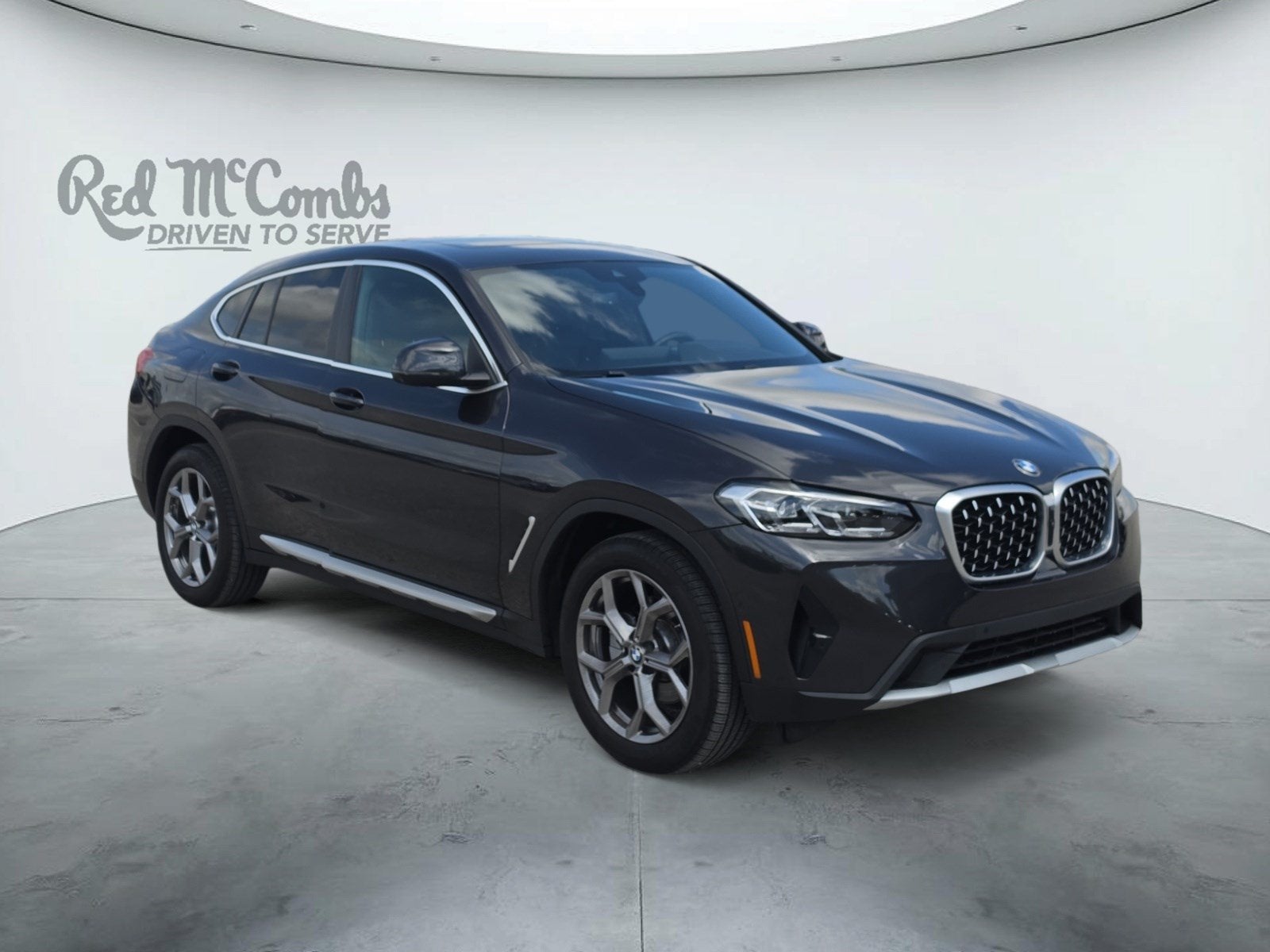 2025 BMW X4 xDrive30i
