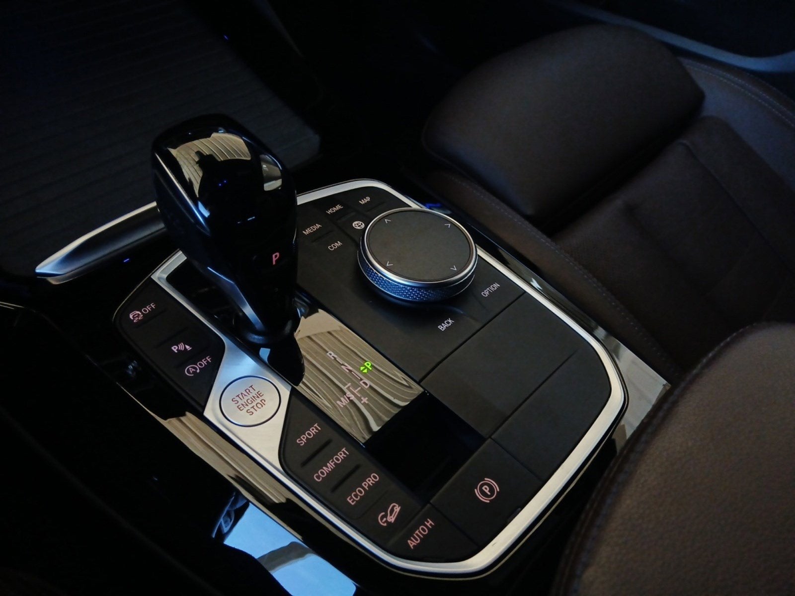 2022 BMW X3 xDrive30i W/ BACK-UP CAMERA & LANE DEPARTURE WARNING