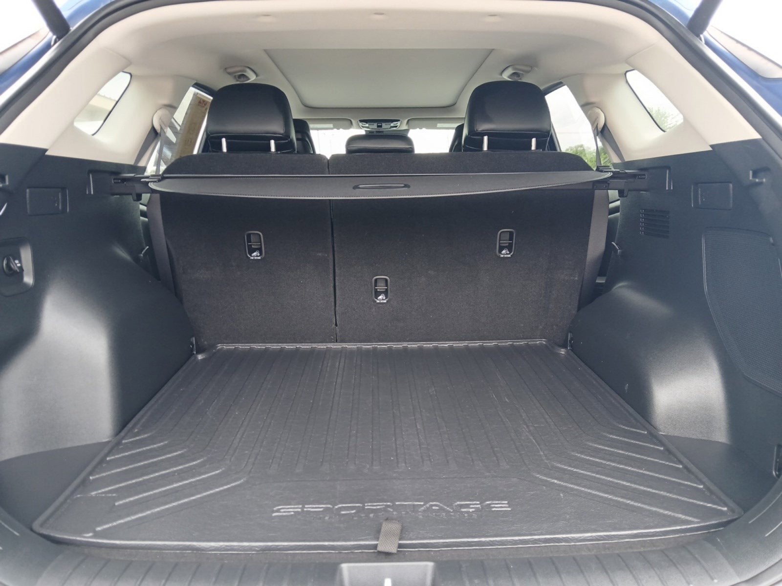 2024 Kia Sportage SX-Prestige W/ HEATED & VENTILATED FRONT SEATS