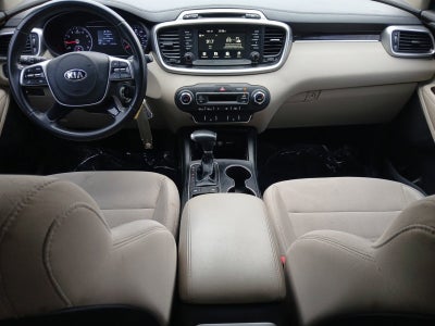2019 Kia Sorento LX W/ BACK-UP CAMERA & HEATED FRONT SEATS