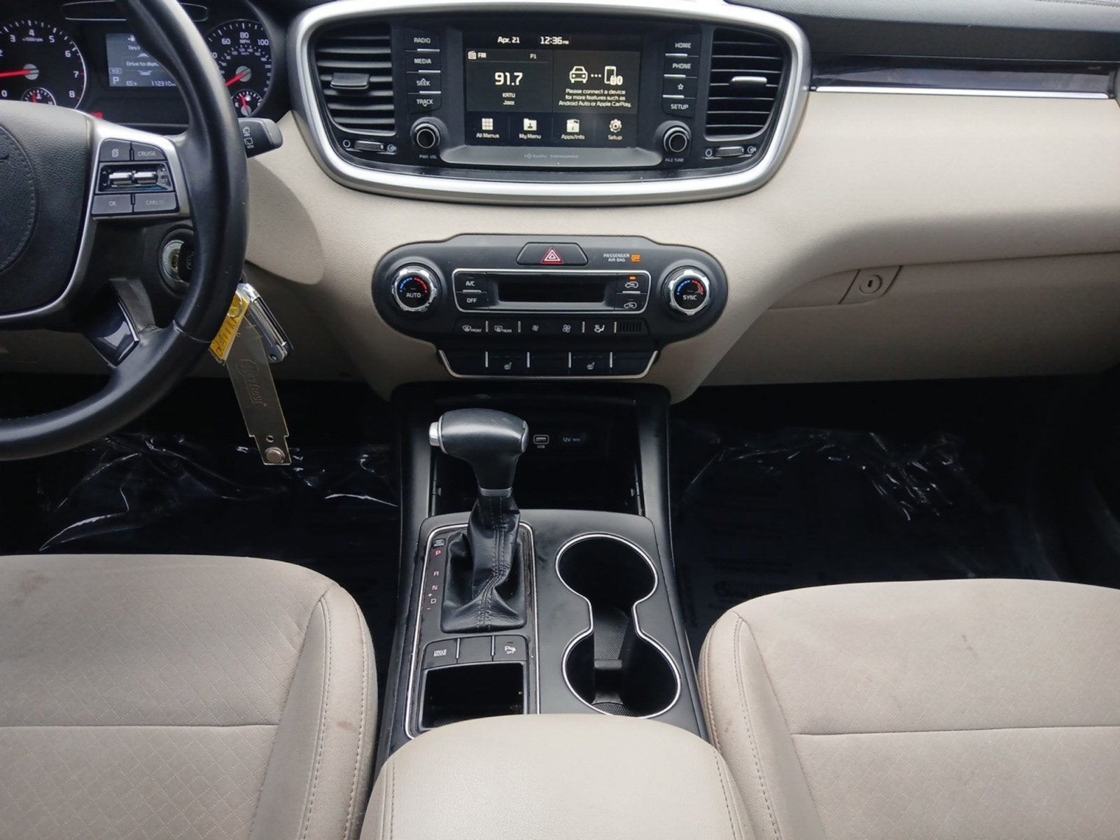 2019 Kia Sorento LX W/ BACK-UP CAMERA & HEATED FRONT SEATS