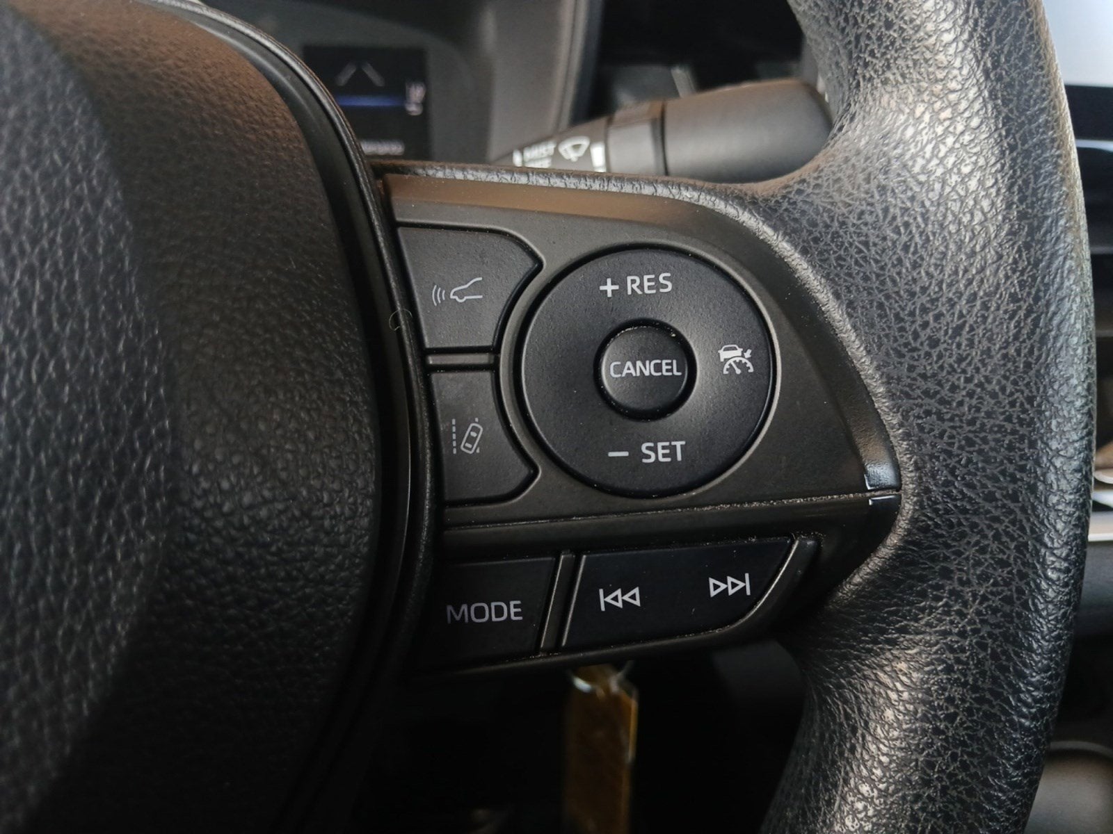 2022 Toyota Corolla LE W/ BACK-UP CAMERA & LANE CHANGE ASSIST