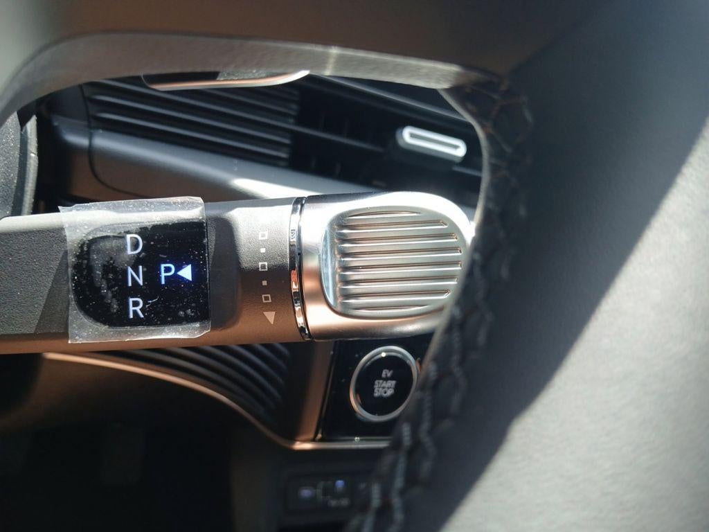 2026 Hyundai IONIQ 5 SE