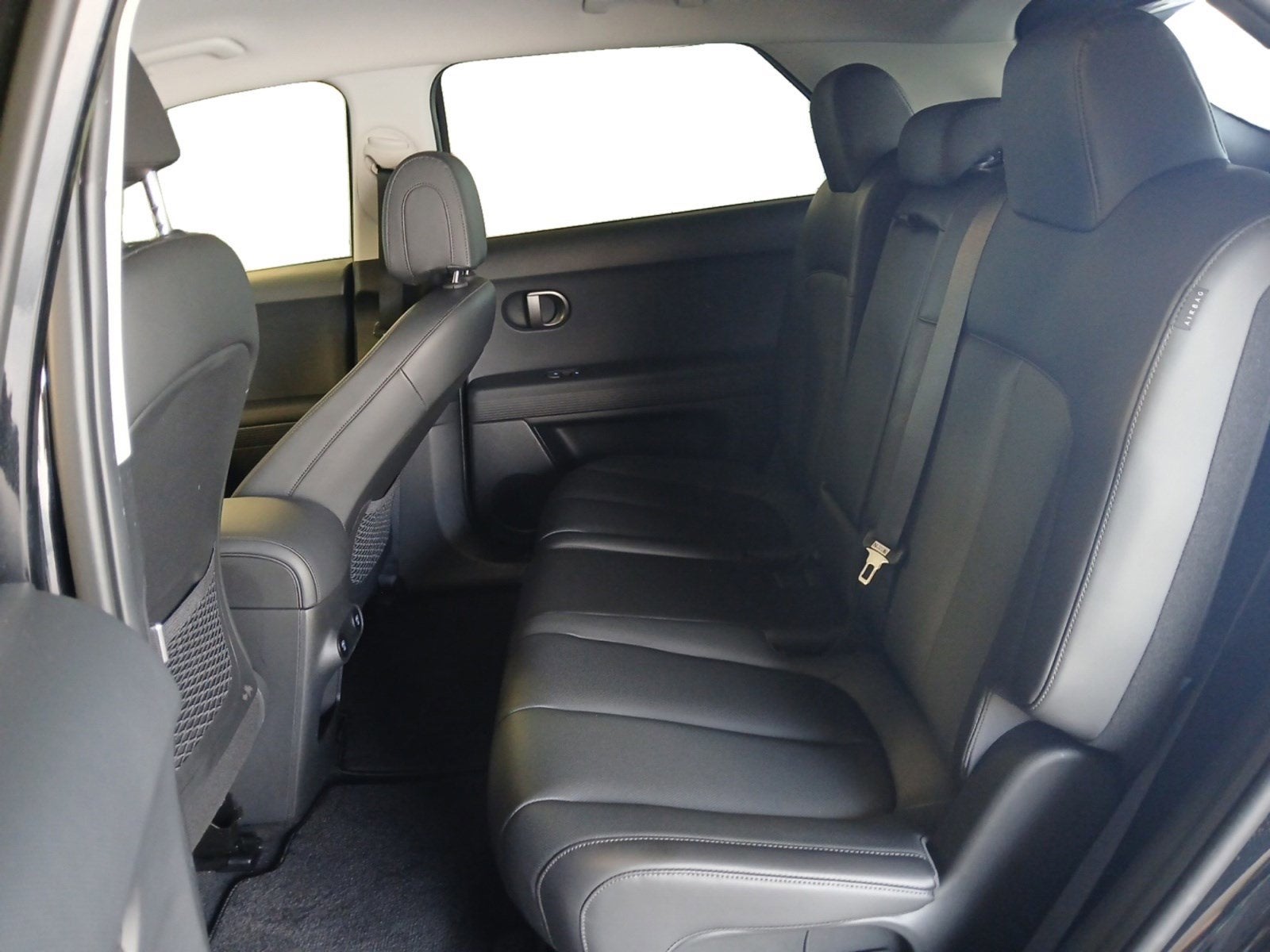 2025 Hyundai IONIQ 5 SEL W/ SMART POWER LIFTGATE