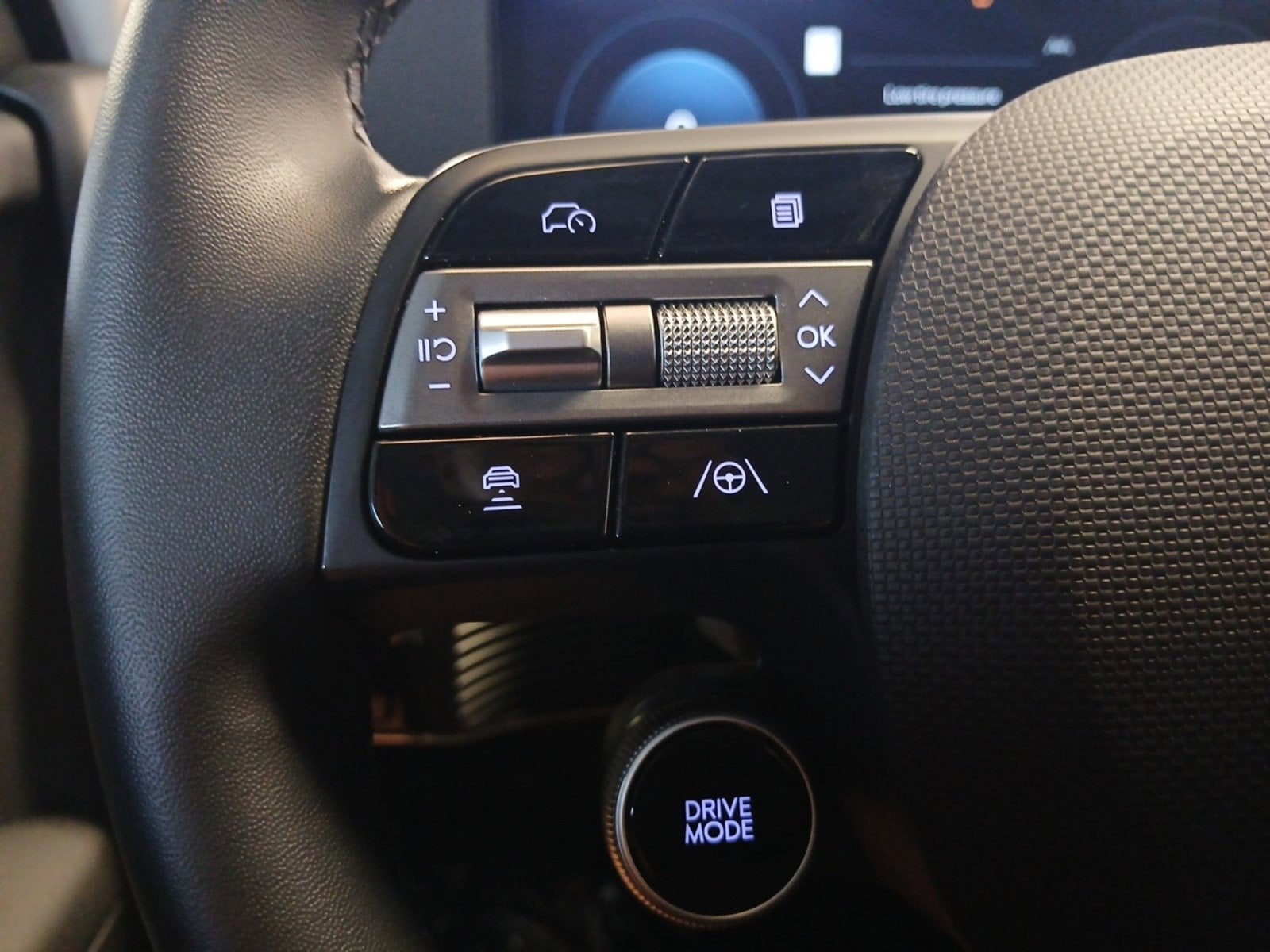 2025 Hyundai IONIQ 5 SEL W/ SMART POWER LIFTGATE