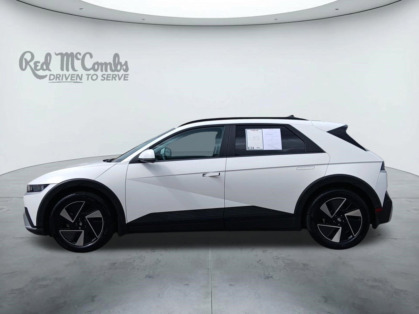 2025 Hyundai IONIQ 5 SEL W/ SMART CRUISE CONTROL & WIRELESS CHARGER