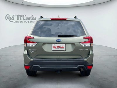 2020 Subaru Forester Base