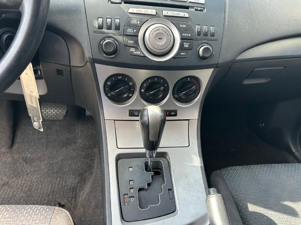 2010 Mazda Mazda3 i Sport