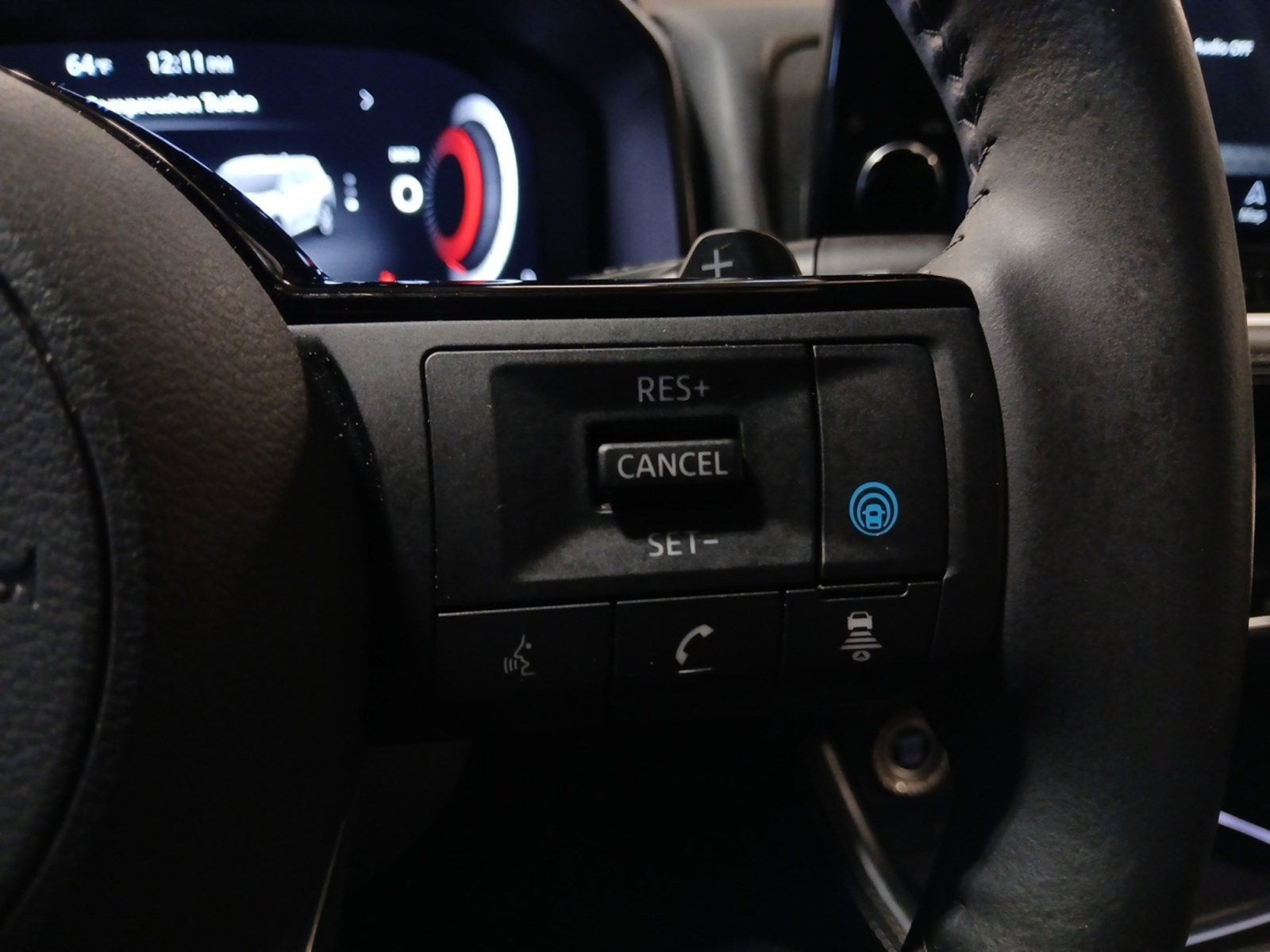 2023 Nissan Rogue Platinum W/ PANORAMIC SUNROOF & HEADS-UP DISPLAY