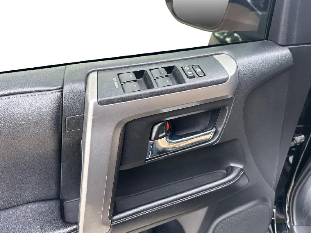 2017 Toyota 4Runner SR5
