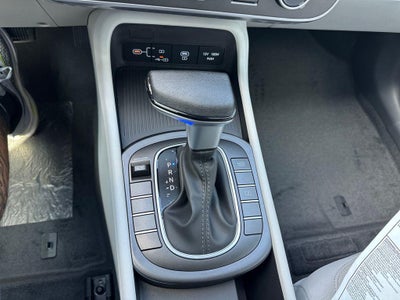 2027 Hyundai Kona SE