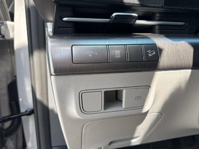 2027 Hyundai Kona SE