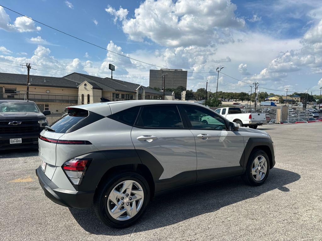 2027 Hyundai Kona SE