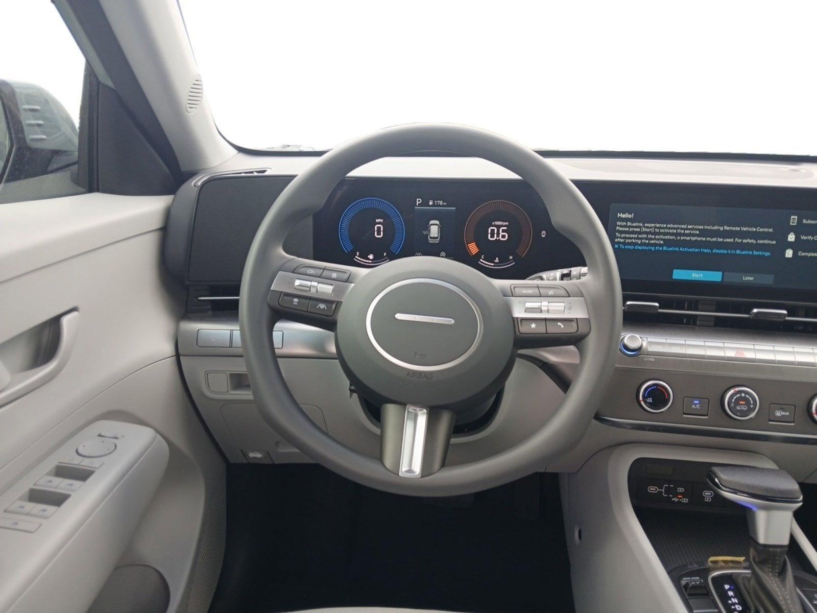 2026 Hyundai Kona SE