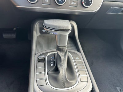 2027 Hyundai Kona SE