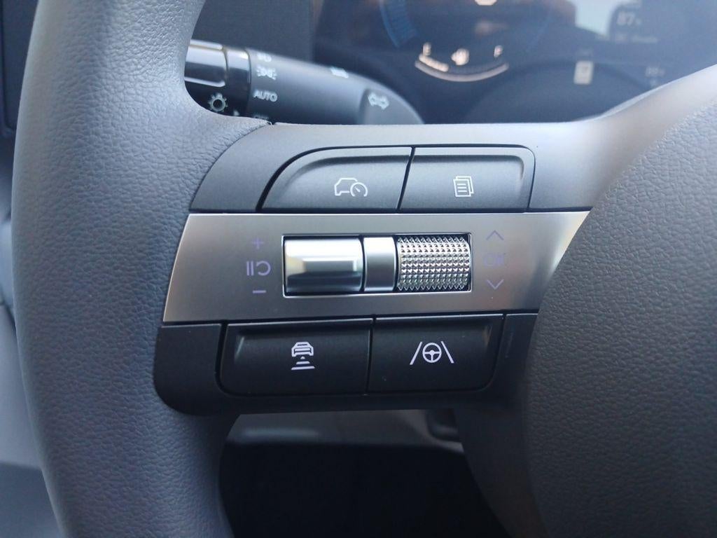 2027 Hyundai Kona SE