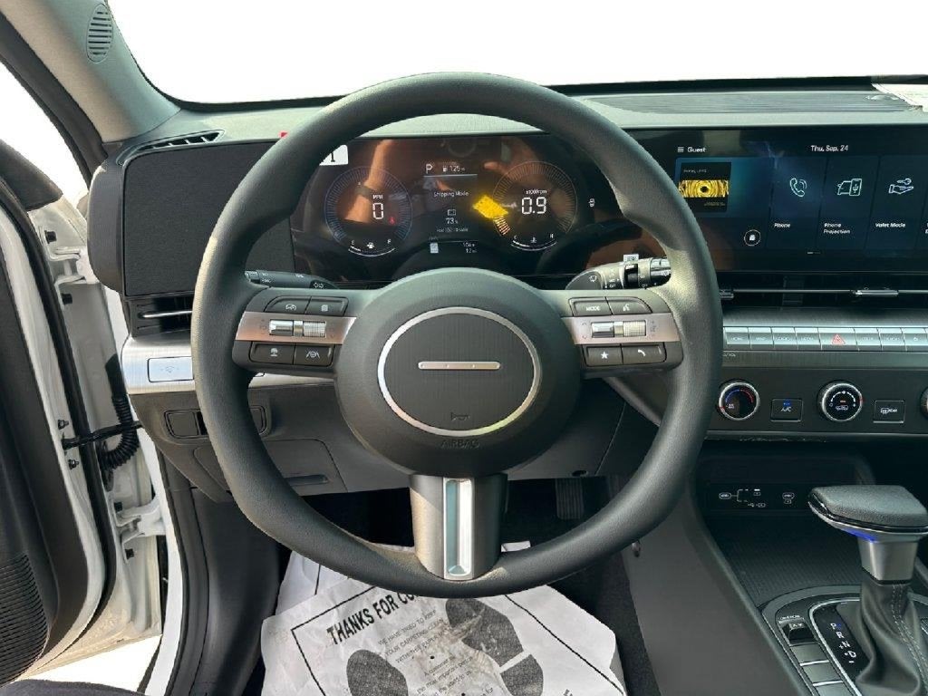 2027 Hyundai Kona SE