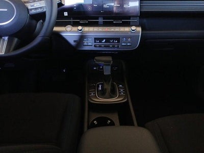 2026 Hyundai Kona SEL Sport W/ BLIND-SPOT WARNING & 18" ALLOY WHEELS