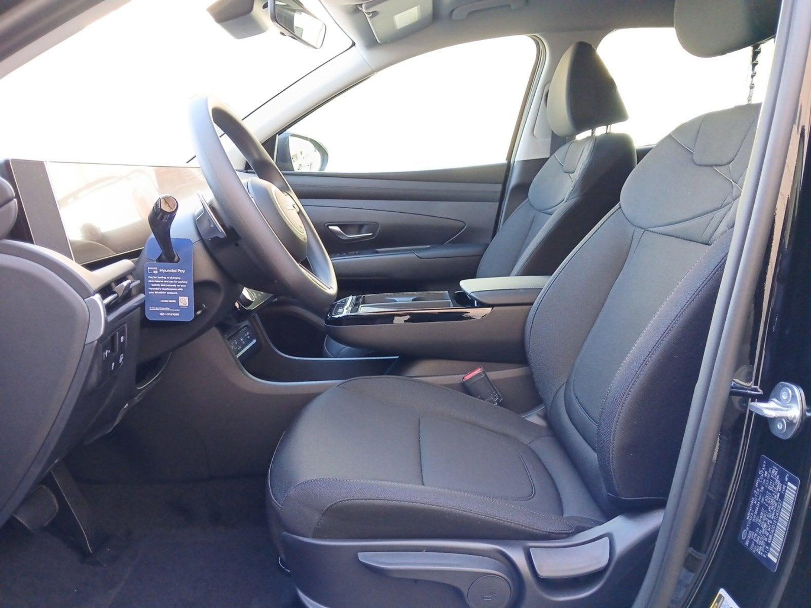 2026 Hyundai Tucson Hybrid Blue SE