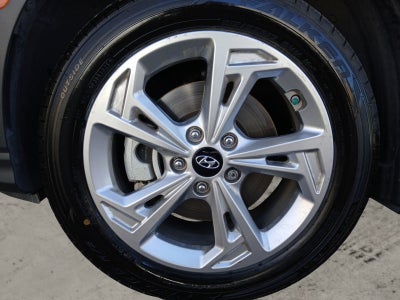 2022 Hyundai Kona SEL W/ SMART KEY AND PUSH START