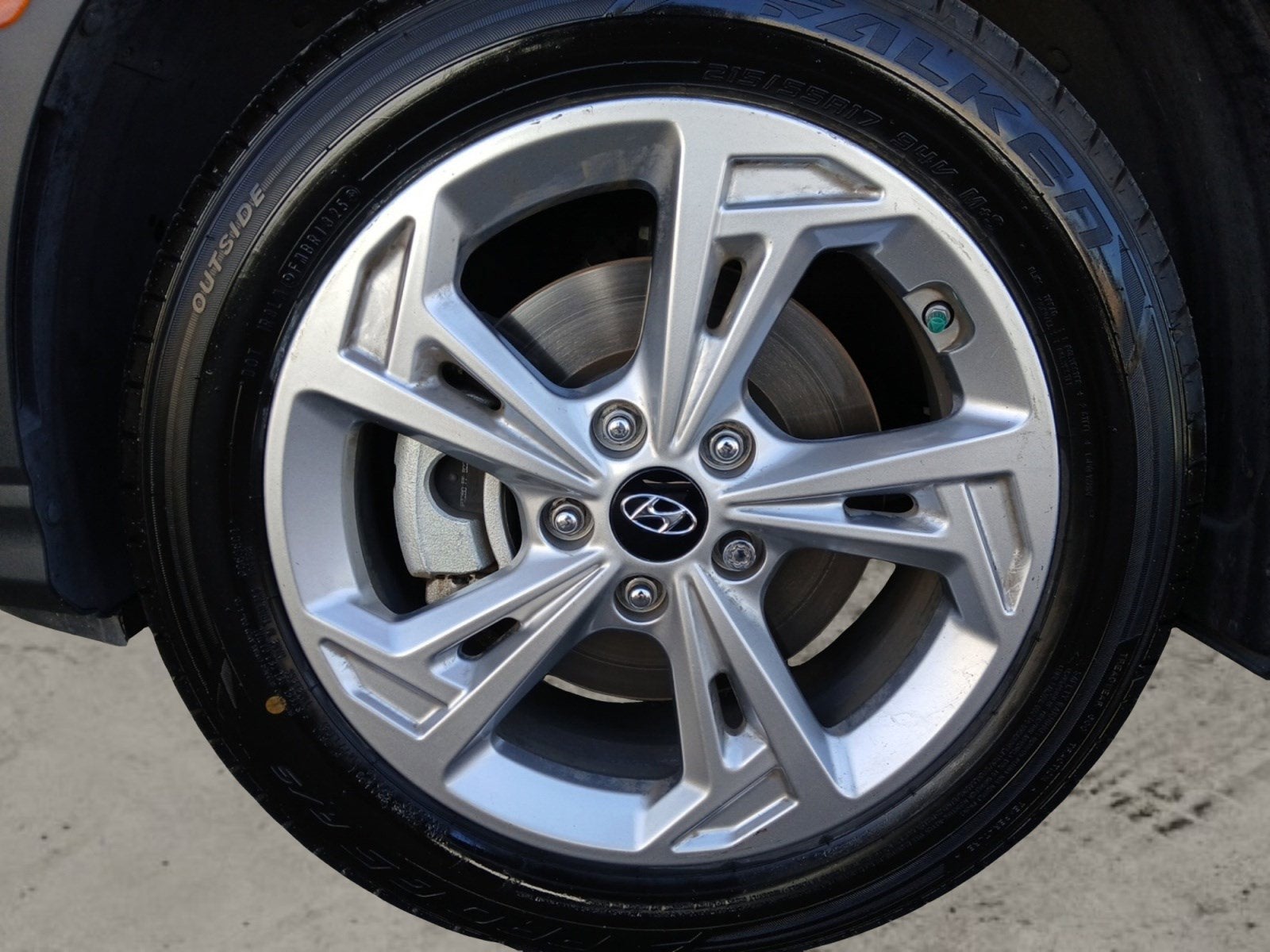 2022 Hyundai Kona SEL W/ SMART KEY AND PUSH START