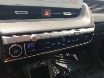2024 Hyundai IONIQ 5 SE W/ REGENERATIVE BRAKING & BACK-UP CAMERA