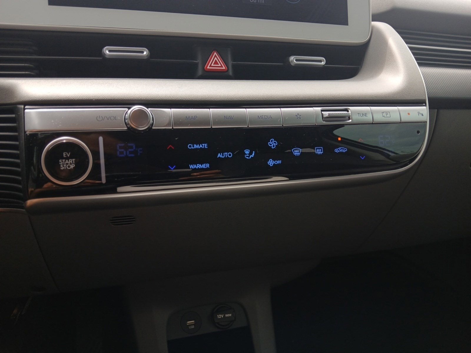 2024 Hyundai IONIQ 5 SEL W/ SMART CRUISE CONTROL & HEATED SEATS
