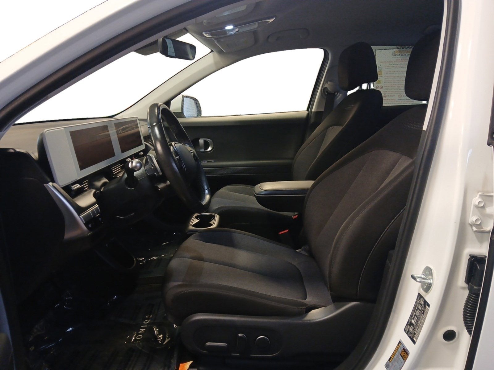 2024 Hyundai IONIQ 5 SEL W/ SMART CRUISE CONTROL