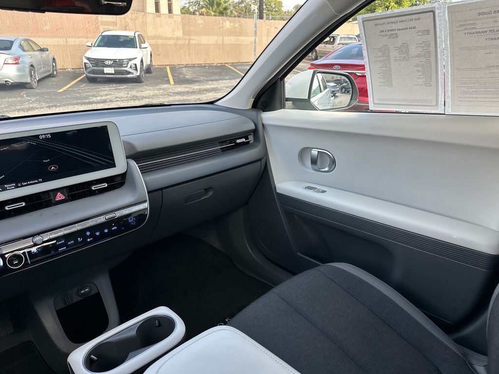 2024 Hyundai IONIQ 5 SEL
