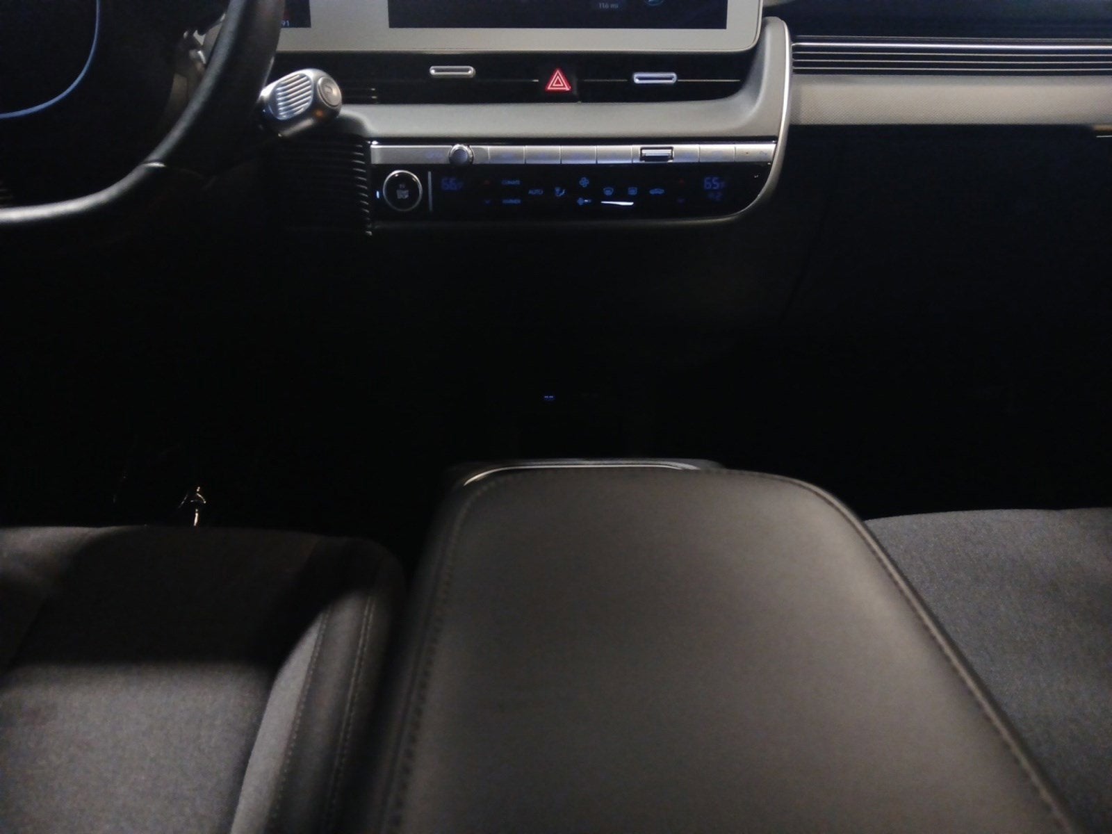 2024 Hyundai IONIQ 5 SEL W/ SMART CRUISE CONTROL & BACKUP CAMERA