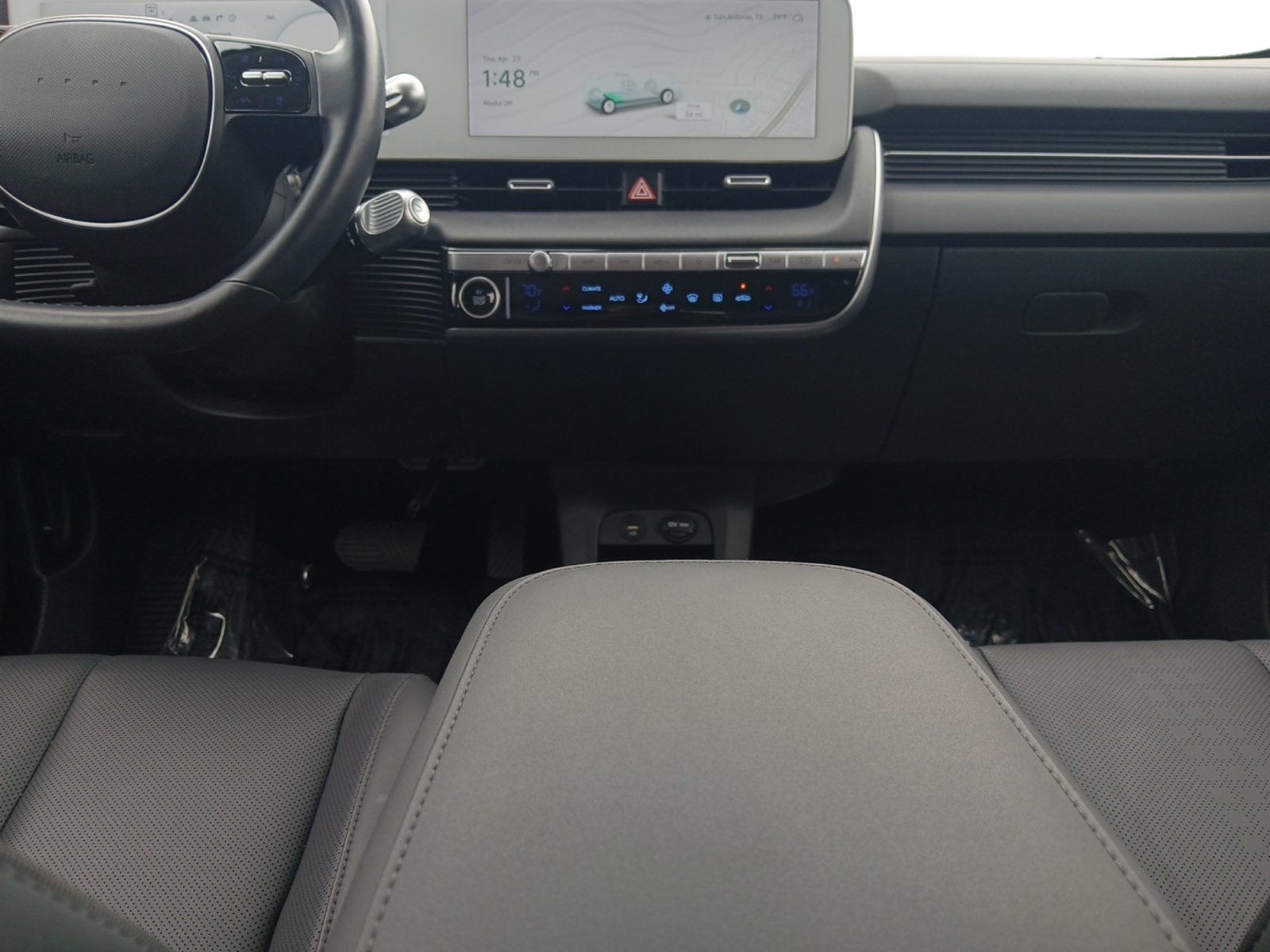 2024 Hyundai IONIQ 5 Limited W/ HEADS-UP DISPLAY & 360 DEGREE CAMERA