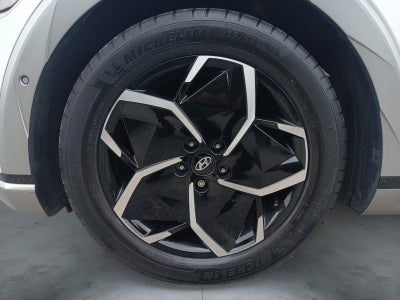 2024 Hyundai IONIQ 5 Limited W/ HEADS-UP DISPLAY & 360 DEGREE CAMERA