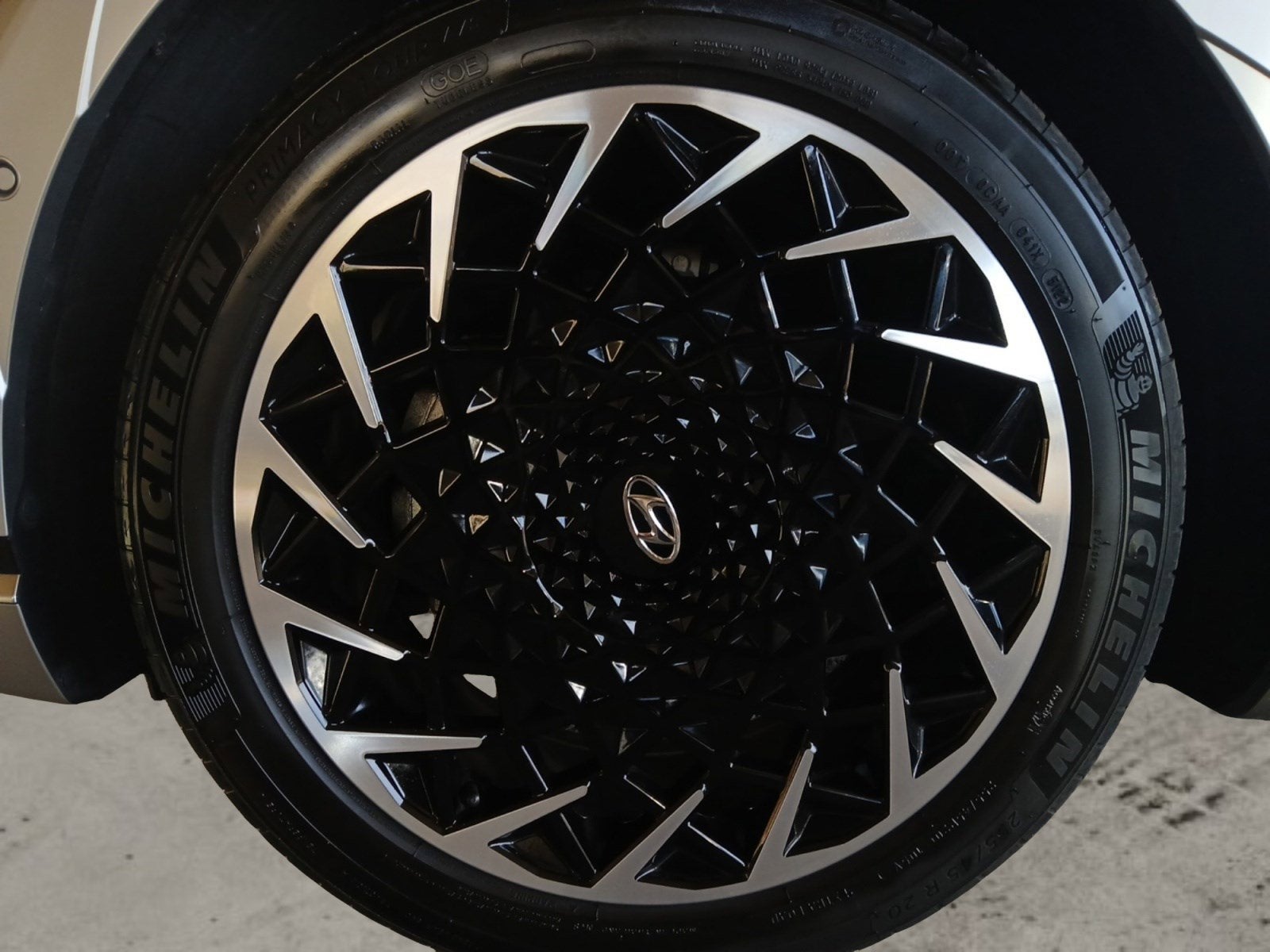 2023 Hyundai IONIQ 5 Limited