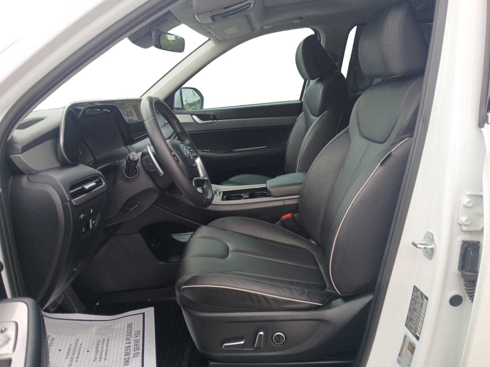 2024 Hyundai Palisade XRT W/ HANDS-FREE SMART LIFTGATE & DIGITAL KEY