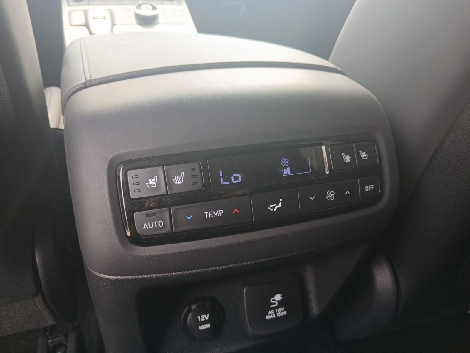 2024 Hyundai Palisade SEL 3RD ROW 8 PASSENGER W/ 2ND ROW BENCH