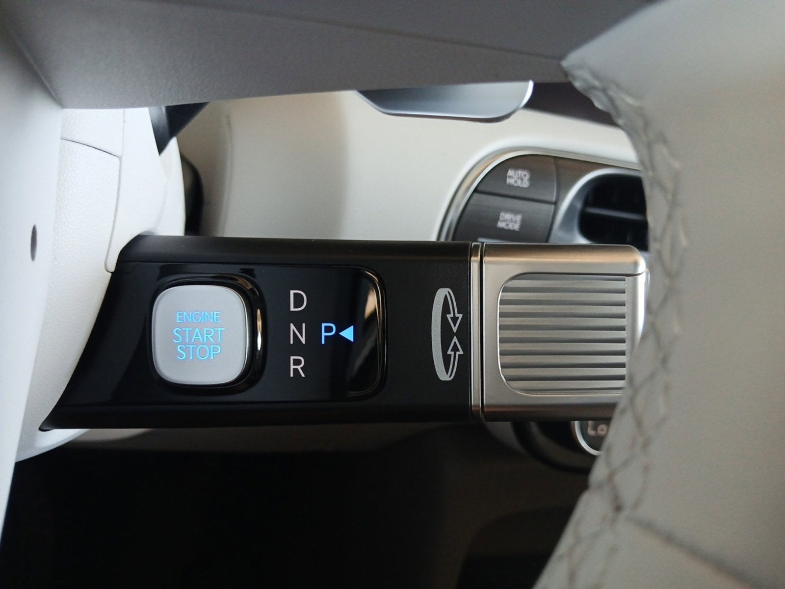 2026 Hyundai Palisade Hybrid Blue SEL Premium