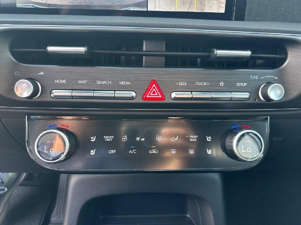 2026 Hyundai Palisade Hybrid Blue SEL Premium