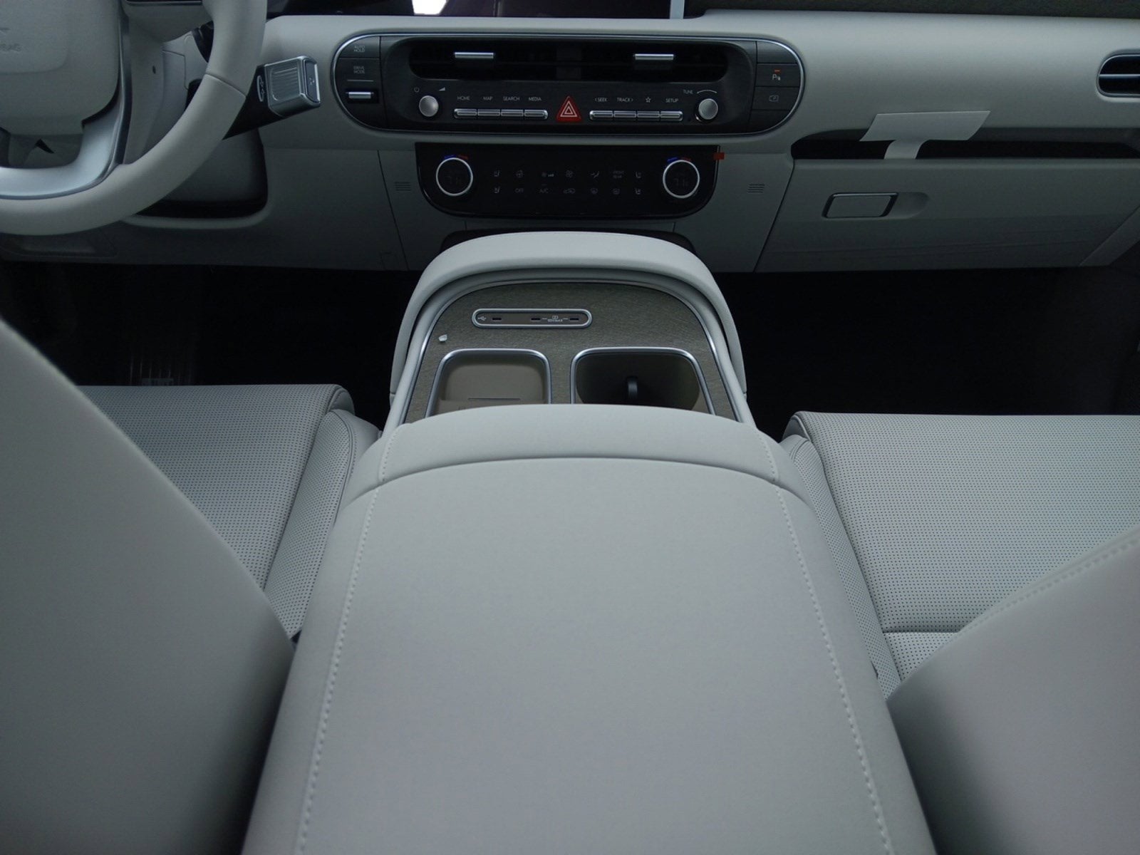 2026 Hyundai Palisade SEL Premium 8 Passenger WITH BLIND-SPOT MONITOR