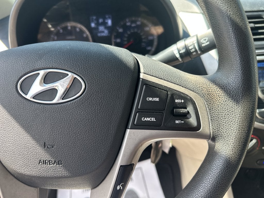 2016 Hyundai Accent SE
