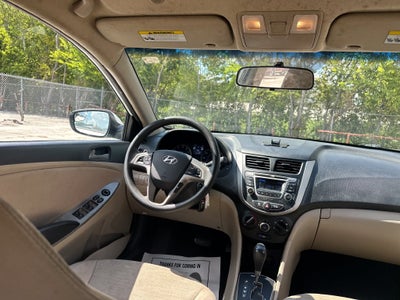 2016 Hyundai Accent SE