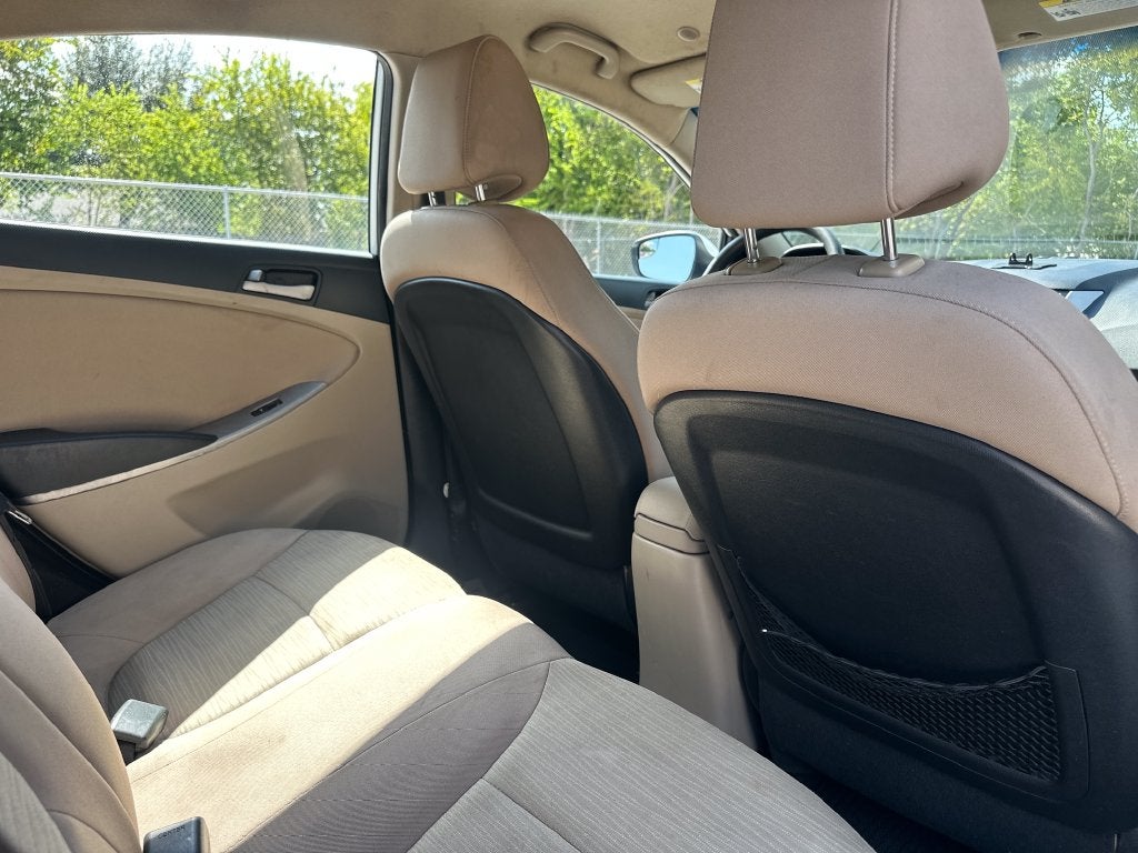 2016 Hyundai Accent SE