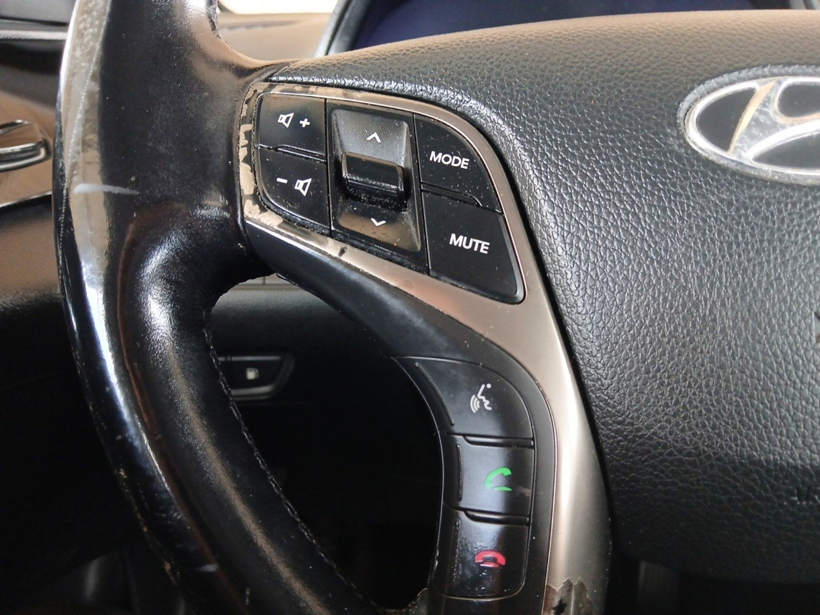 2012 Hyundai Azera Base W/ BACK UP CAMERA & NAVIGATION